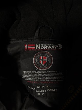 Abrigo Geographical Norway Negro