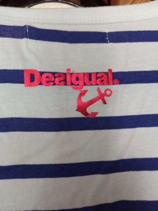Camiseta Desigual Corazón Lentejuelas Ancla T. S
