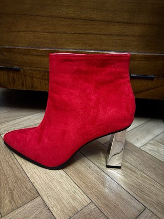 Botines rojos tacón metalizado