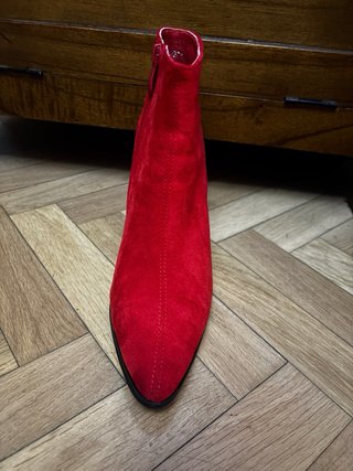 Botines rojos tacón metalizado