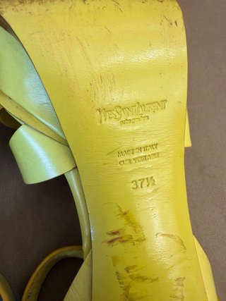 Sandalias Yves Saint Laurent Tribute Amarillas