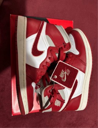 Nike Air Jordan 1 Retro High OG Rojo Blanco