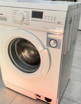 LAVADORA DE CARGA FRONTAL MARCA SIEMENS DE 7 KILOS