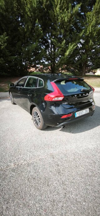 Volvo V40 2016