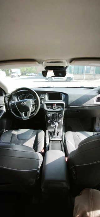 Volvo V40 2016