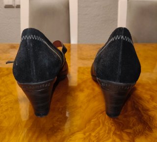 Zapatos de tacón negros