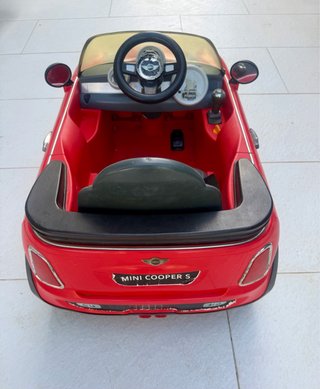 Coche infantil a batería