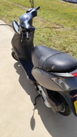 Piaggio Zip 50 4T