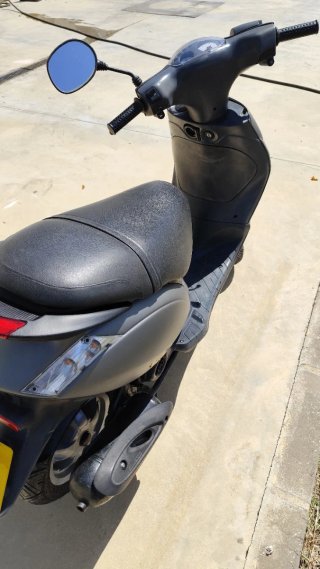 Piaggio Zip 50 4T
