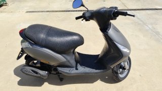 Piaggio Zip 50 4T