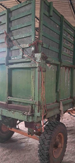Remolque basculante 2 ejes 6.000 Kilos.