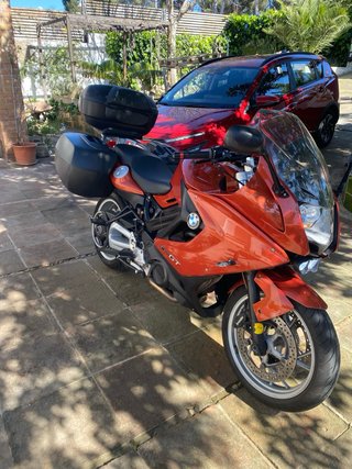 BMW F800GT Naranja con Maletas