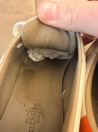 Hermès Tenis Blancos Quick con Naranja