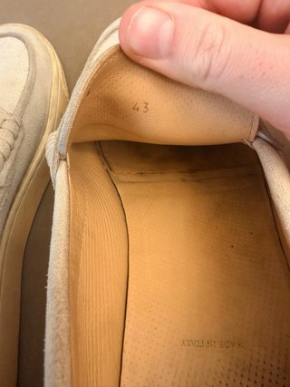 Mocassini in pelle scamosciata beige Brunello Cucinelli