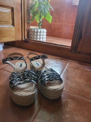 Sandalias Mustang Talla 39