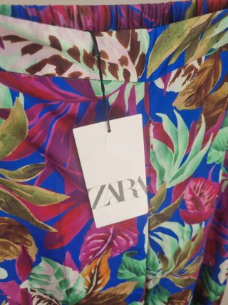 Pantalón Zara Estampado Talla S