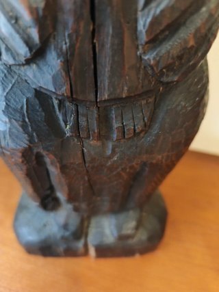 Antigua talla religiosa de madera