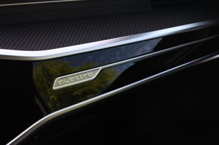 Audi RS6 Ceramicos Akrapovic