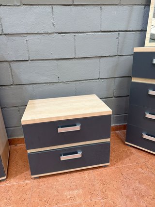 Pack Habitación: Cómoda y Mesita