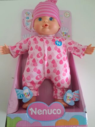 Muñeca Nenuco con Pijama Rosa Corazones
