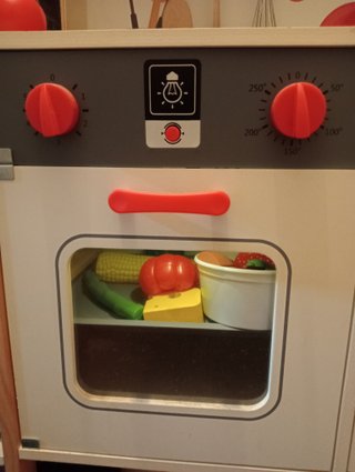 Cocinita de madera infantil