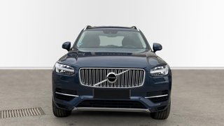 VOLVO 692 D4 Momentum 7 asientos