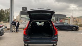 VOLVO 692 D4 Momentum 7 asientos