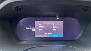 VOLVO XC60 2.0 B4 D MOMENTUM PRO AUTO 5P