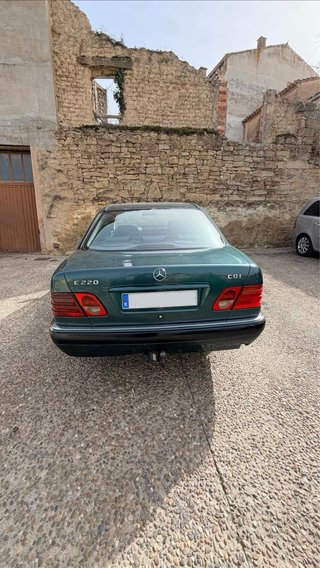 Mercedes-Benz Clase E 1999
