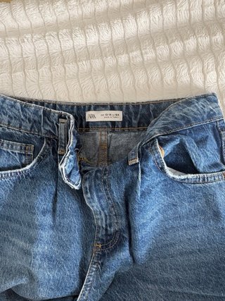 Vaqueros Zara Anchos talla 13-14 años.