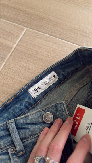 Vaqueros Zara Talla 36 Nuevos con Etiqueta