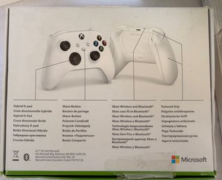 Mando Xbox Wireless Robot White