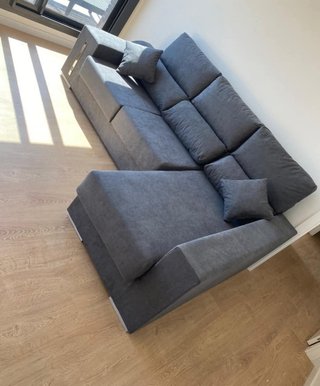 Sofá chaiselongue gris tela