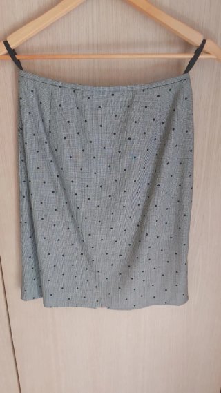 Traje de mujer Escada gris y negro