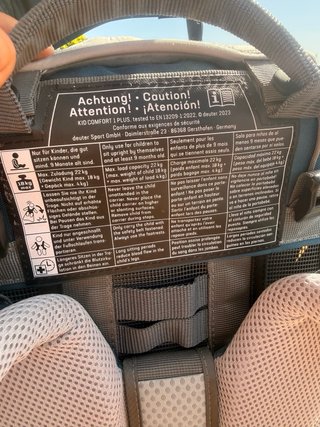 Mochila Portaniños Deuter Senderismo