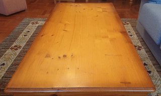Mesa baja de salón de madera maciza
