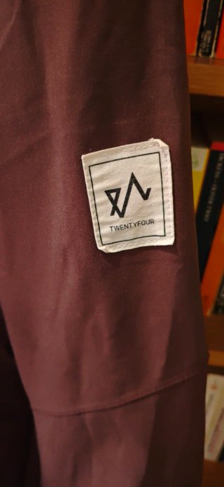Chaqueta TWENTYFOUR impermeable marrón