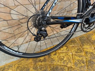 Bicicleta Carretera Carbono Shimano 105