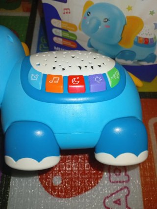 Elefante musical proyector luces y sonidos