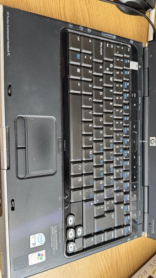 HP Pavilion DV1000 Portátil