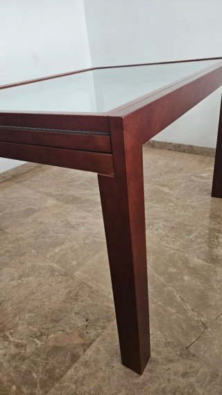 Mesa de comedor extensible de cristal y madera