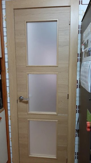 Servicio de montaje de suelo Puertas armario y coc