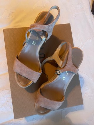 Sandalias Unisa Talla 36 Beige/Marrón