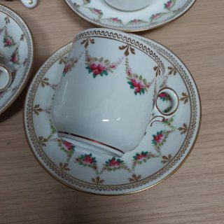 Set Tè Ceramica Vintage Oro e Bianco
