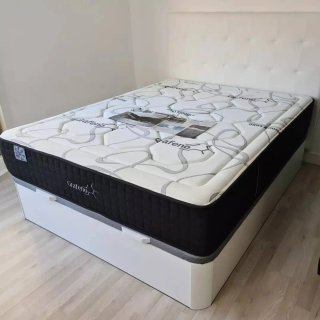 Canapés y colchónes nuevos