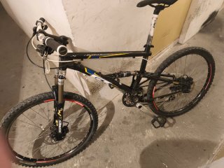 Bicicleta Doble Suspensión GT