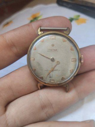 Reloj Festina Dorado y Beige
