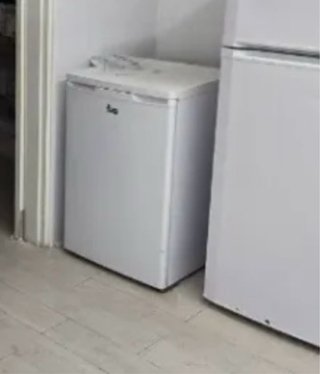 Nevera pequeña mini frigorífico blanco