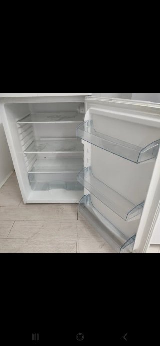 Nevera pequeña mini frigorífico blanco