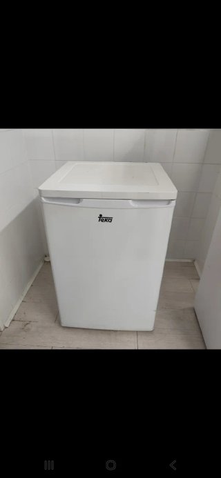 Nevera pequeña mini frigorífico blanco